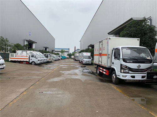 福田4米2氣瓶運輸車 國六標(biāo)準(zhǔn)下的專業(yè)危險品運輸解決方案